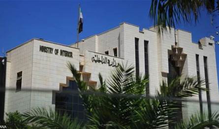 الداخلية السورية: ملف سجون داعش ليس "ورقة ابتزاز" ونحن جاهزون للاستلام