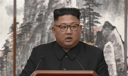 وصفه بـ"التيس المربوط بعربة".. قرار من كيم بشأن موظف أخطأ خلال عمله