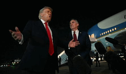 ترامب عن ماكرون: لا أحد يهتم به