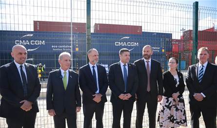 هدف "غير معلن" لزيارتي السفير الاميركي