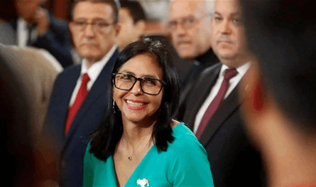 بعد اعتقال مادورو.. رودريغيز تتقدم وماتشادو تبحث عن "تفاهم" مع ترامب