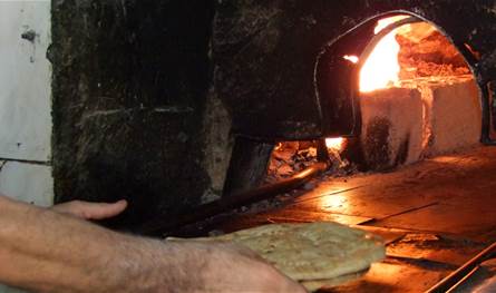 إقفال فرن معجنات