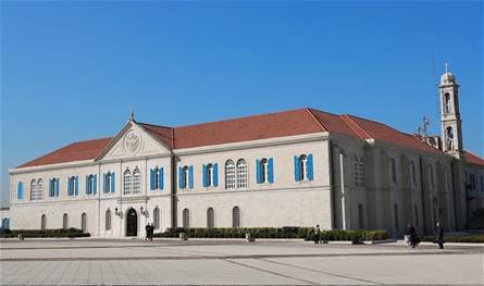 الراعي عرض مع زوار بكركي للتطورات محليا وإقليميا