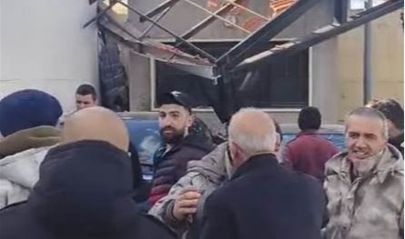 تدهور شاحنة عند نقطة المصنع الحدوديّة