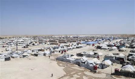 بعد إنسحاب "قسد" منه... من يضمّ مُخيّم الهول؟