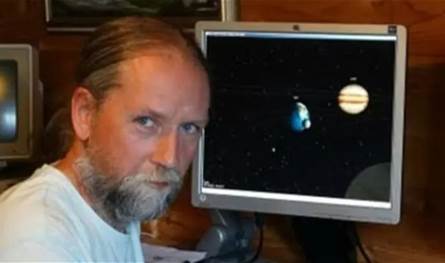 بعد الهزّات الأرضيّة التي ضربت لبنان والمنطقة.. العالم الهولنديّ في تعليق جديد (صورة)