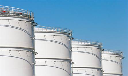 خزانات الغاز في برج حمود: بين الجدل الإعلامي ومتطلبات السلامة القانونية