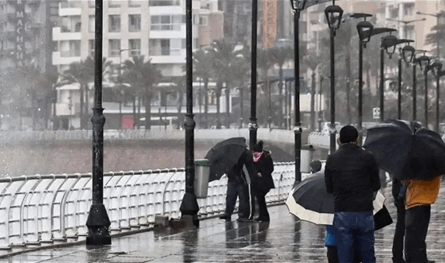 برق ورعد وأمطار.. منخفض جوي جديد سيضرب لبنان والثلوج ستصل إلى هذا الارتفاع