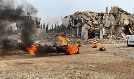 بالفيديو... إشعال إطارات في بلدة كفركلا الجنوبيّة