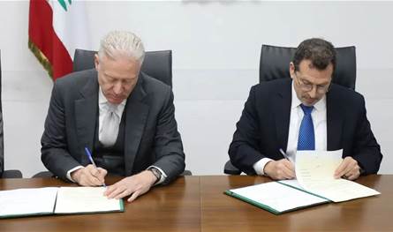 لتسهيل معاملات المغتربين.. "توأمة رقمية" بين الخارجية ووزارة الذكاء الاصطناعي 