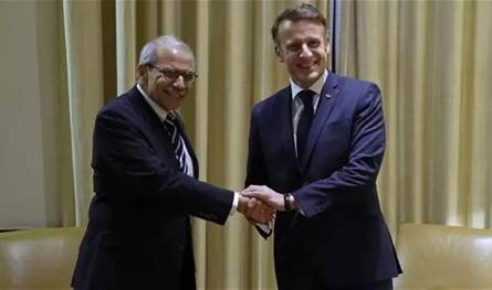 سلام من دافوس إلى باريس