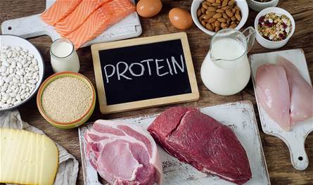 البروتين لبناء العضلات...ما هي الكمية اليومية المثالية؟