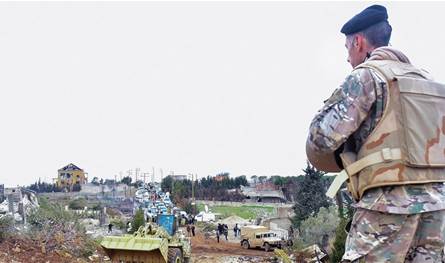 بري على خط الاتصالات بين عون وحزب الله.. ماكرون يشدد على بدء المرحلة الثانية من خطة "حصر السلاح"