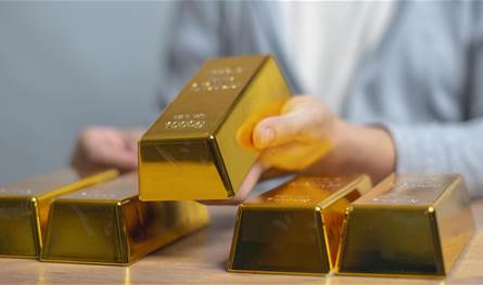 الاونصة قد تصل إلى 6000 دولار.. هذا سبب ارتفاع أسعار الذهب