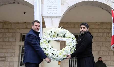 بحضور نديم الجميل... المدرسة المركزية في جونية تعيد ترميم لوحة شهدائها التاريخية 