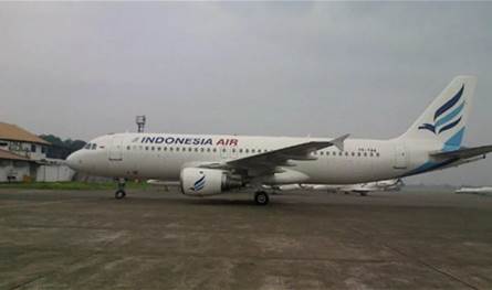 العثور على جثث 10 من ركاب الطائرة المفقودة في اندونيسيا