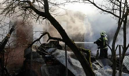 روسيا: اعتراض مسيّرات أوكرانية بعد اندلاع حريق في مستودع نفطي ببينزا