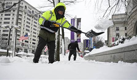 عاصفة تهدد 120 مليون مواطن أميركي.. الجميع في خطر!