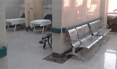 إقفال مستوصف بالشمع الأحمر في المنيه.. هذا ما كان يجري بداخله (صور)