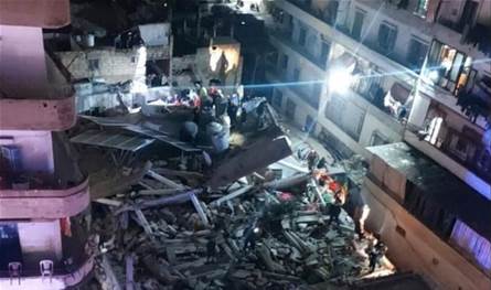 مصير 3 أطفال ورجل مجهول.. تواصل الجهود لانتشال عائلة من تحت أنقاض المبنى المنهار في طرابلس