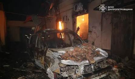 روسيا تهاجم أكبر مدينتين في أوكرانيا