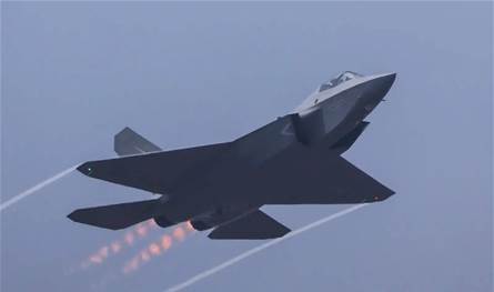 تحركات جوية.. ماذا يجري بين الصين وتايوان؟