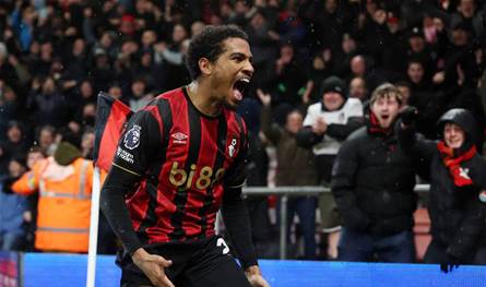 سيناريو أليم لرفاق صلاح.. "ريمونتادا" ليفربول تتبخر تحت أقدام أمين عدلي