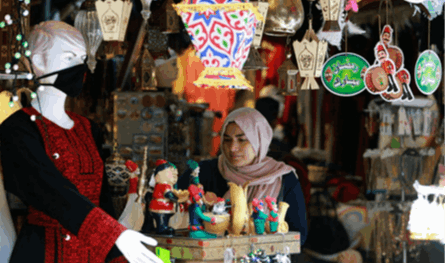 نشاط تجاري وقلق معيشي.. كيف تستعدّ الأسواق لشهر رمضان؟