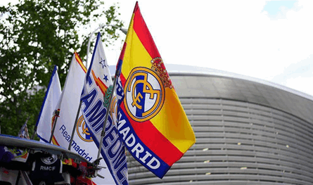 لبنان – دفن حلم الدوري الممتاز.. من فاز في معركة ريال مدريد واليويفا؟ لبنان – دفن حلم الدوري الممتاز.. من فاز في معركة ريال مدريد واليويفا؟