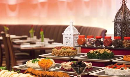 لبنان – إليكم أسعار وجبات الإفطار والسحور في مطاعم بيروت خلال شهر رمضان