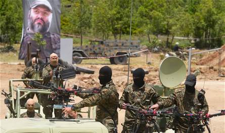 لبنان – تقرير نيويورك تايمز: حزب الله أمام سيناريوهين: هل يسلم سلاحه أم يصطدم بالجيش؟