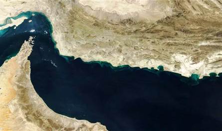 لبنان – إيران تصعد حصارها لمضيق هرمز