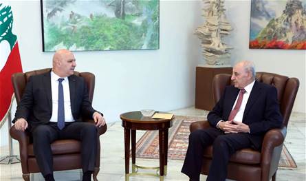 بري يفرمل التفاوض ولا يصطدم مع عون