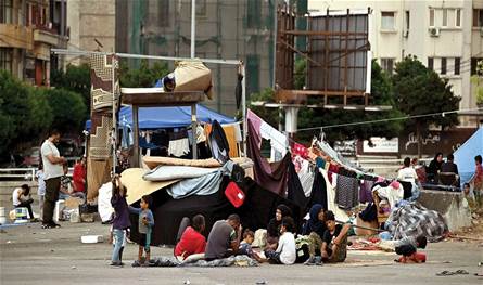النزوح قد يتحوّل إلى قُنبلة اقتصادية.. خبراء يُحذرون