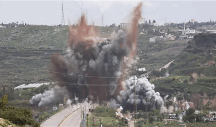 اسرائيل تستكمل تدمير الجسور.. القصف مستمر ووزير إسرائيلي يدعو إلى احتلال 50% من لبنان