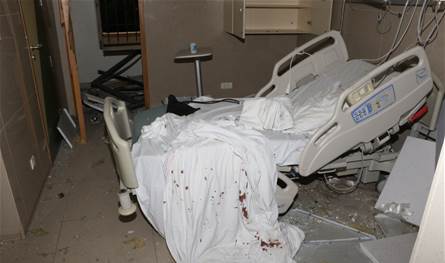 5 مستشفيات خرجت كُلياً عن الخدمة.. ما هو واقع القطاع الطبي في ظل الحرب؟