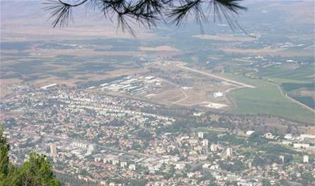 قذيفة أُطلقت اليوم على كريات شمونة... ماذا قيلَ في إسرائيل عنها؟