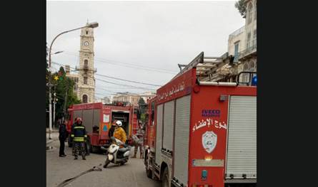 في طرابلس.. إخماد حريق في أحد المطاعم