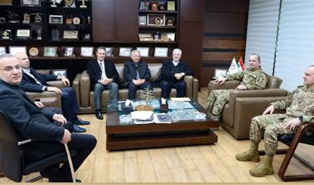 "لابورا" في اليرزة.. نداء للعماد هيكل: "اضرب بيد من حديد" لمنع الفتنة