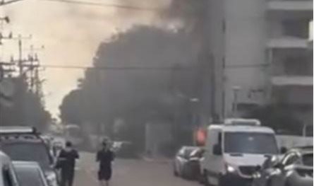 عدد الإصابات كبير... هذه حصيلة القصف الصاروخيّ من جنوب لبنان على نهاريا (فيديو)