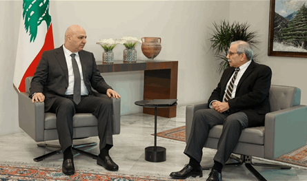 عون وسلام مصران على نفي علمهما المسبق بقرار طرد السفير الإيراني.. الحكومة تتجنب التطرق إلى الموضوع وسط مقاطعة "الثنائي الشيعي"