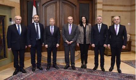 بري يلتقي السفير الصيني ووفد الصليب الأحمر وباسيل.. ملف النازحين والوضع الإنساني في صدارة البحث