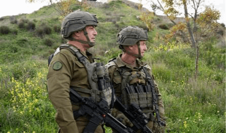 مسؤول إسرائيلي يدخل جنوب لبنان.. ماذا قال عن "الحزب"؟