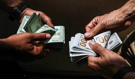 الرواتب الاثنين بدلاً من السبت