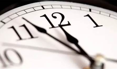 لا تنسوا تقديم الساعة 60 دقيقة منتصف هذه الليلة!