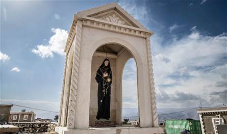 "حزب الله حمى الكنائس".. تقرير بريطاني لافت من لبنان