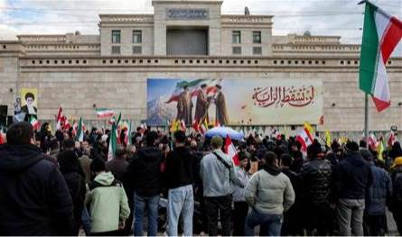 شيباني باقٍ في السفارة الإيرانية والدولة أمام تحدّ كبير