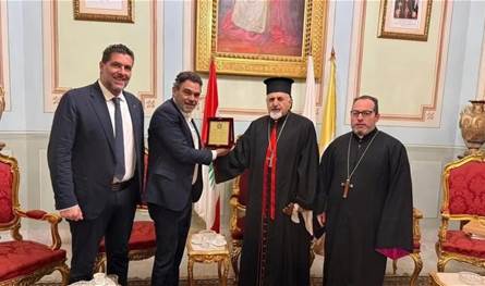 رئيس بلدية جونية التقي بطريرك السريان الكاثوليك وأكّد التمسك بجذور لبنان وخدمة الوطن