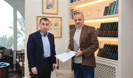 أرسلان استقبل وفداً من "الوطني الحر" في خلدة سلمه "مقترح حماية لبنان"