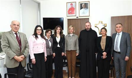 اللبنانية الأولى جالت على "كاريتاس" والمنطقة التربوية في بعبدا